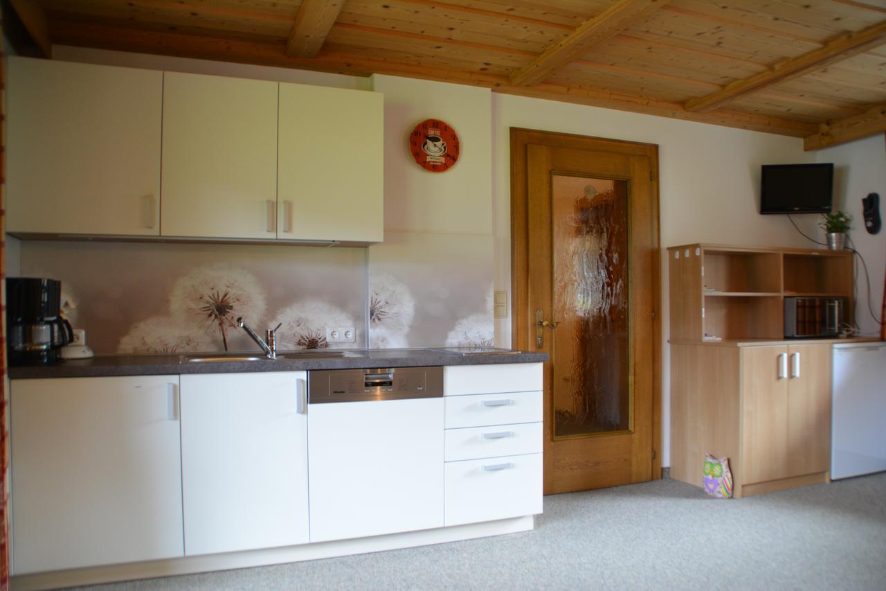 Haus Lorenz Grän Exterior foto